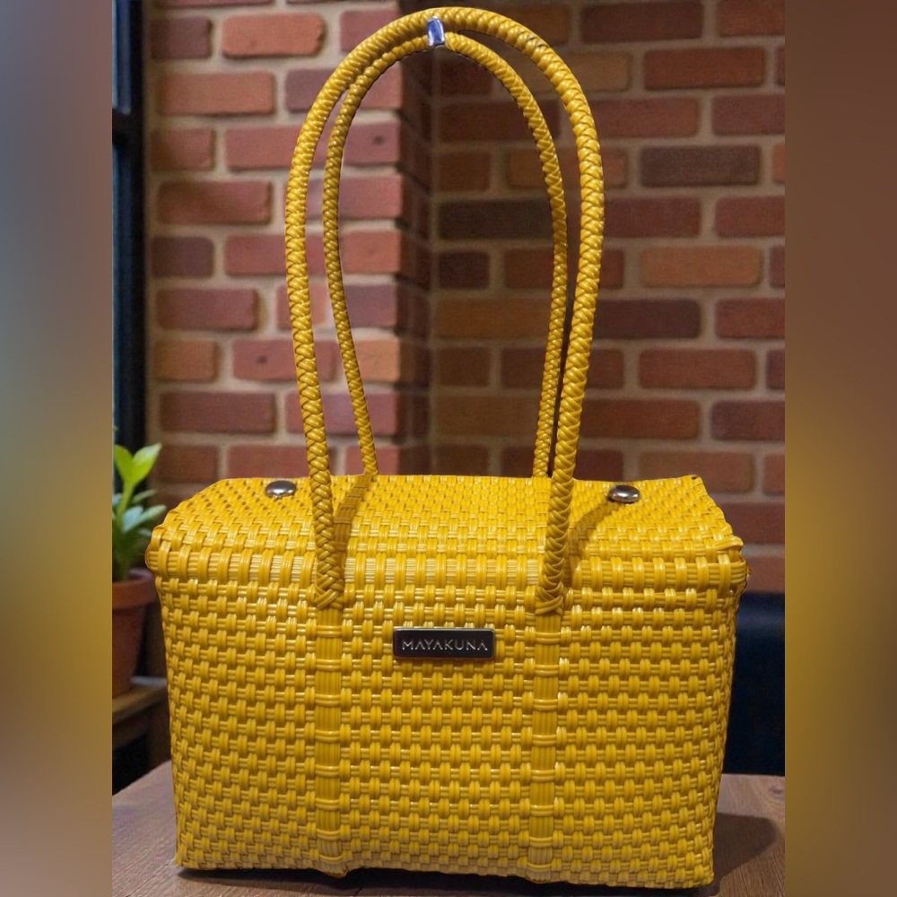 MAYAKUNA Handwoven Large Plastic Rattan Wicker Tote.